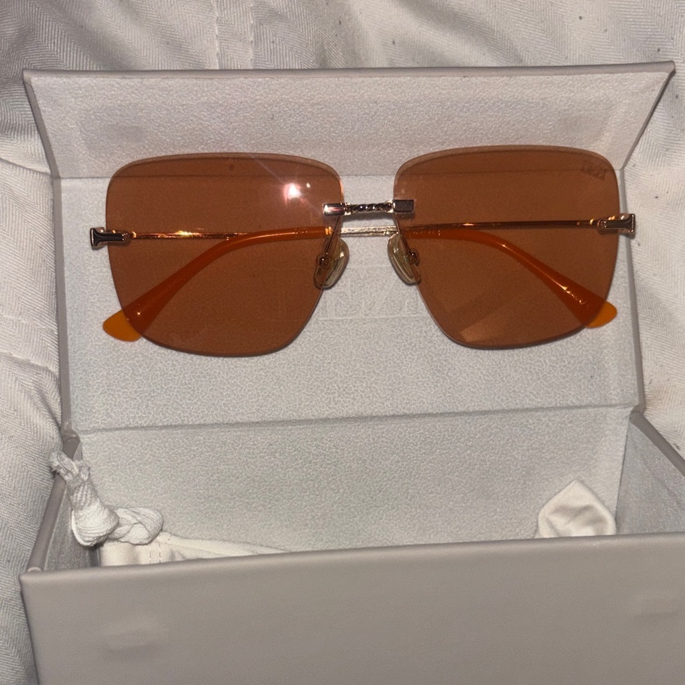 Dezi Beige Rectangular Box - image 4